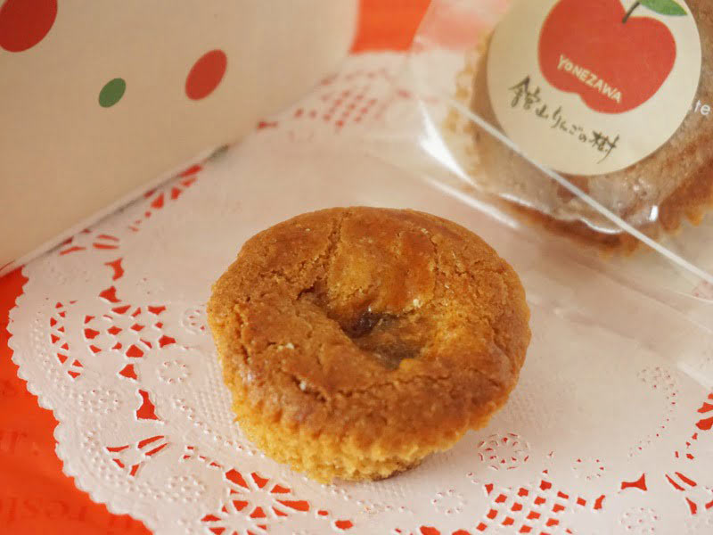 ロワール洋菓子店 舘山りんごの樹中身