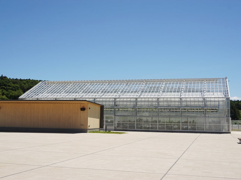 いいたて村の道の駅までい館花き栽培施設