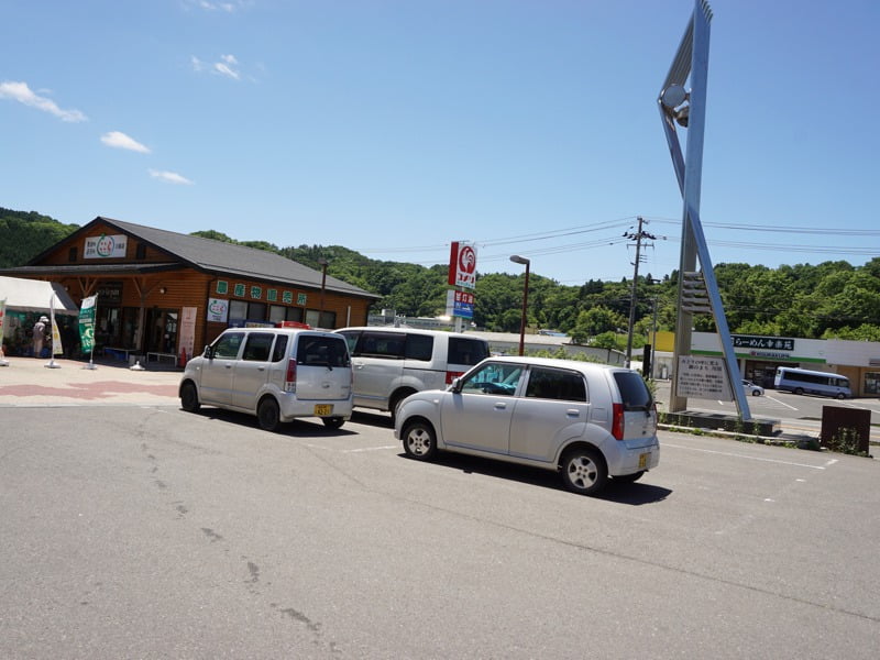 道の駅川俣駐車場