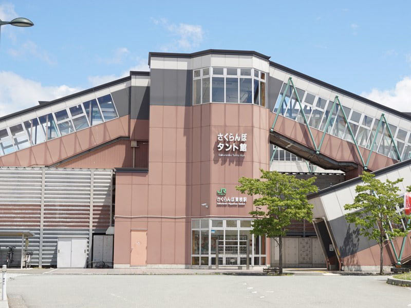 さくらんぼ東根駅外観