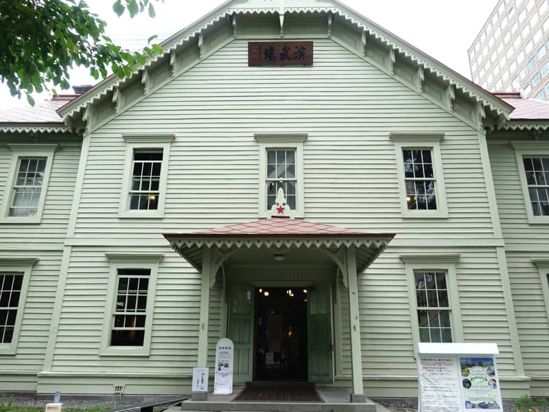 札幌市時計台の外観