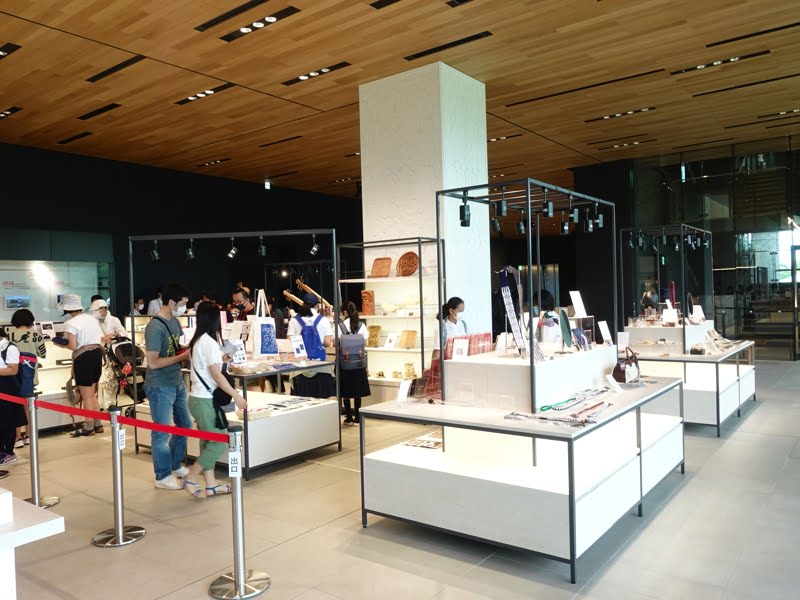 ウポポイ 博物館1階のお土産売り場