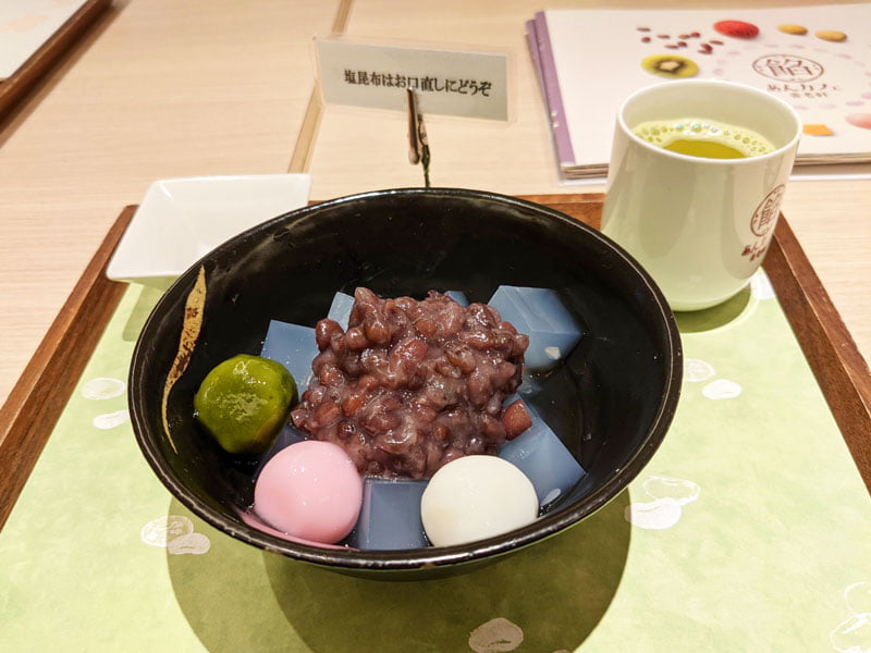 あんカフェ養老軒のあんみつ