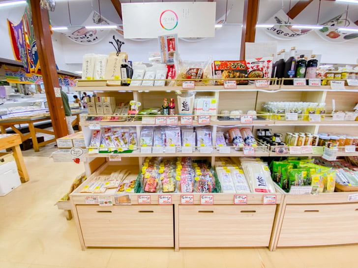 道の駅 笠岡ベイファーム:店内のようす