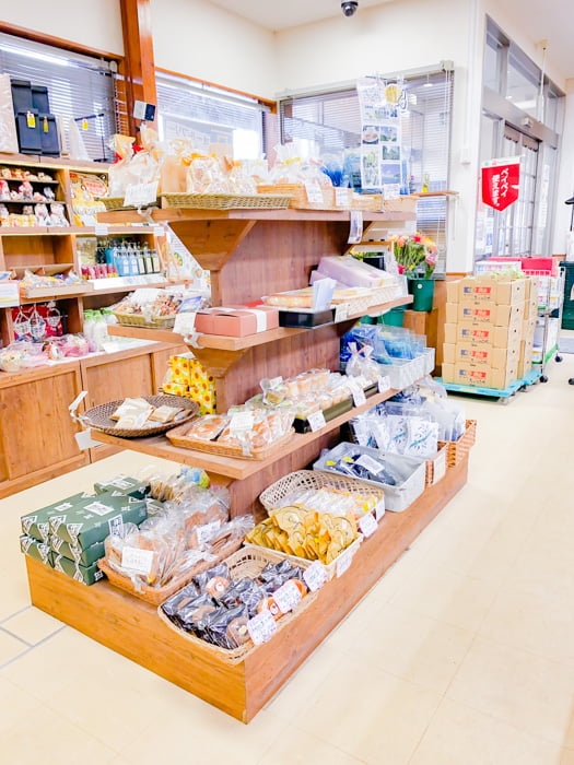 道の駅 笠岡ベイファーム:店内のようす