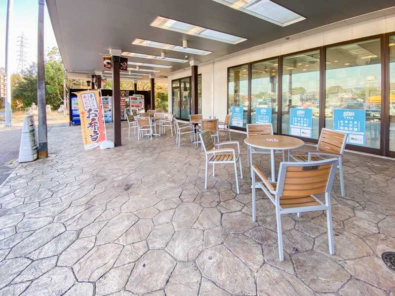 道口パーキングエリア：下り線 テラス