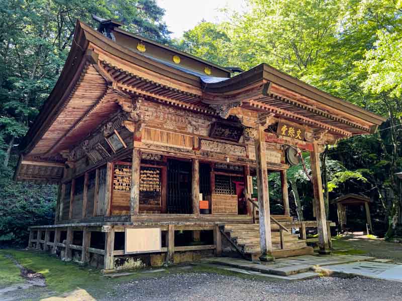 鹿教湯温泉の文殊堂