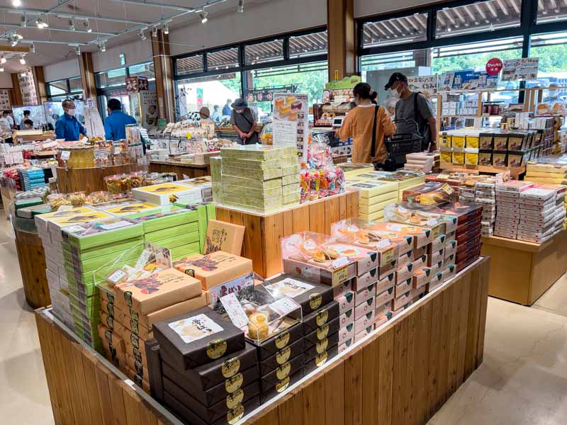 道の駅雷電くるみの里・お土産売り場