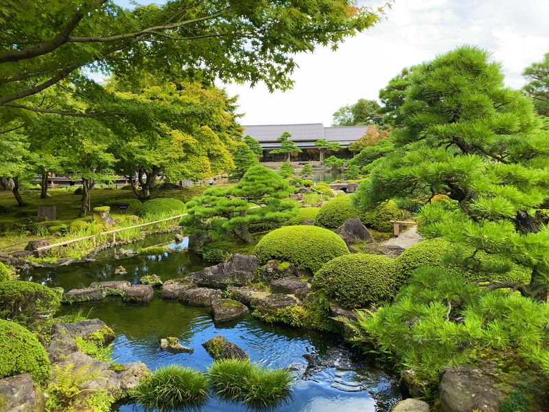 由志園の庭園