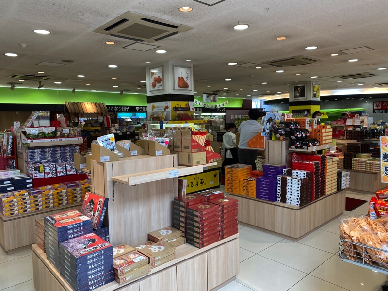 宮原サービスエリアのお土産売り場